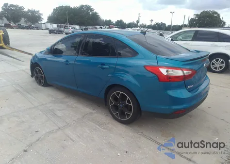 2012 Ford Focus Se z USA, uszkodzony, nr VIN 1FAHP3F2XCL232168